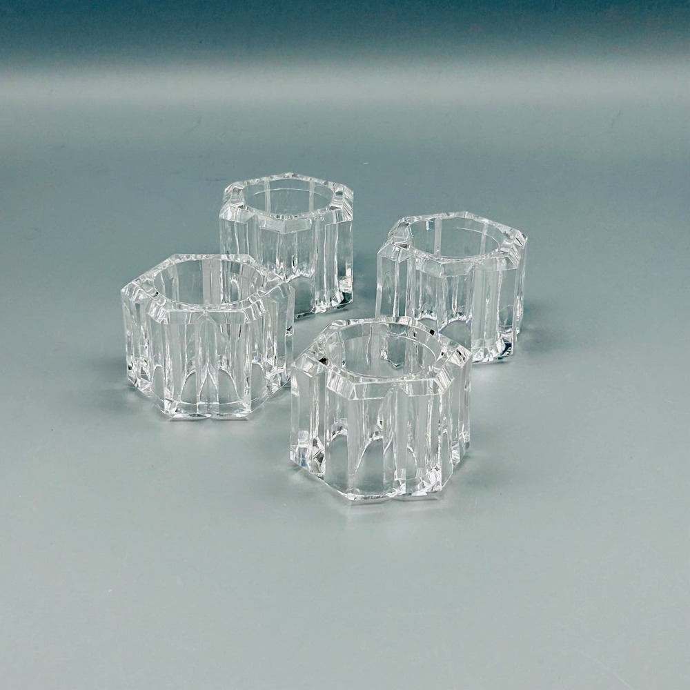 MCM Hexagon Acrylic Clear Cut Napkin Rings 4 Piece